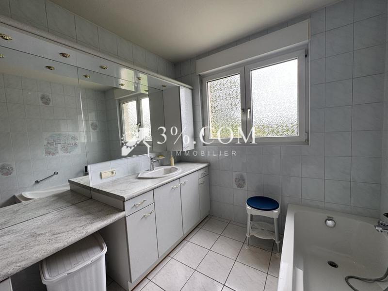 Maison - 500 m² - 15 pièces