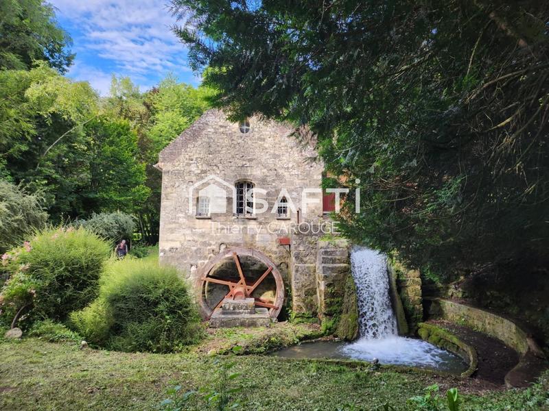 Maison - 248 m² - 9 pièces