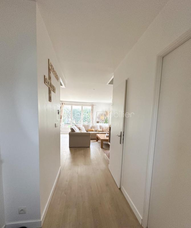 Maison - 95 m² - 5 pièces