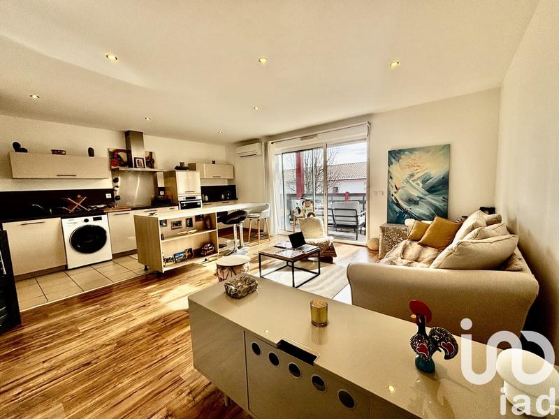 Appartement - 61 m² - 3 pièces