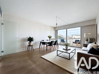 Appartement - 72 m² - 3 pièces