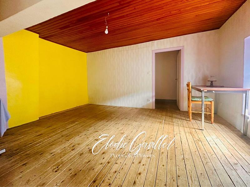 Maison - 304 m² - 11 pièces