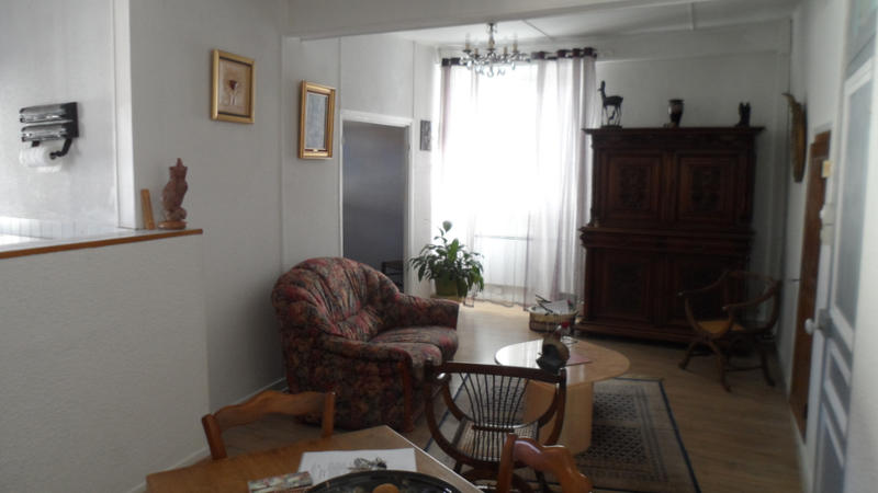 Maison - 200 m² - 8 pièces