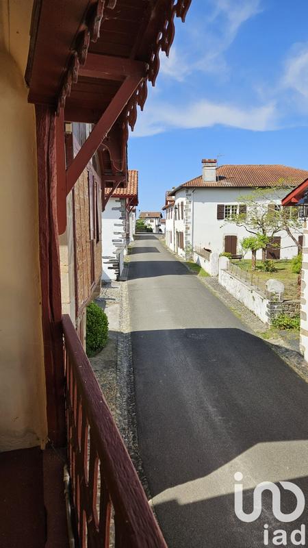 Maison de village - 276 m² - 10 pièces