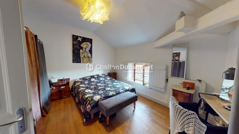 Appartement - 195 m² - 8 pièces