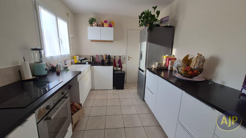 Maison - 92 m² - 4 pièces