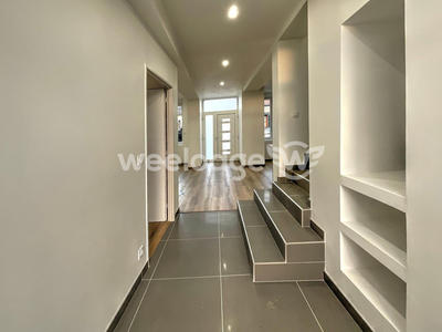 Maison contemporaine - 143 m² - 5 pièces