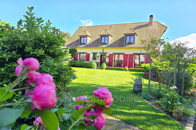 Pavillon - 136 m² - 6 pièces