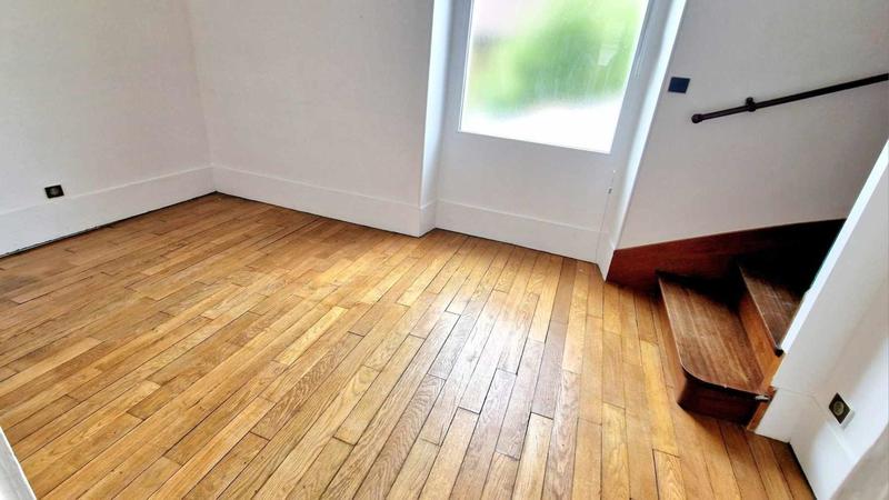 Maison - 137 m² - 7 pièces