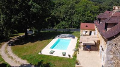 Maison - 222 m² - 5 pièces