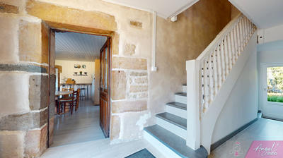 Maison de village - 220 m² - 7 pièces
