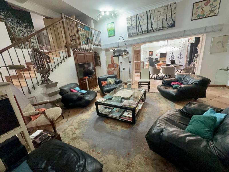 Appartement - 164 m² - 3 pièces