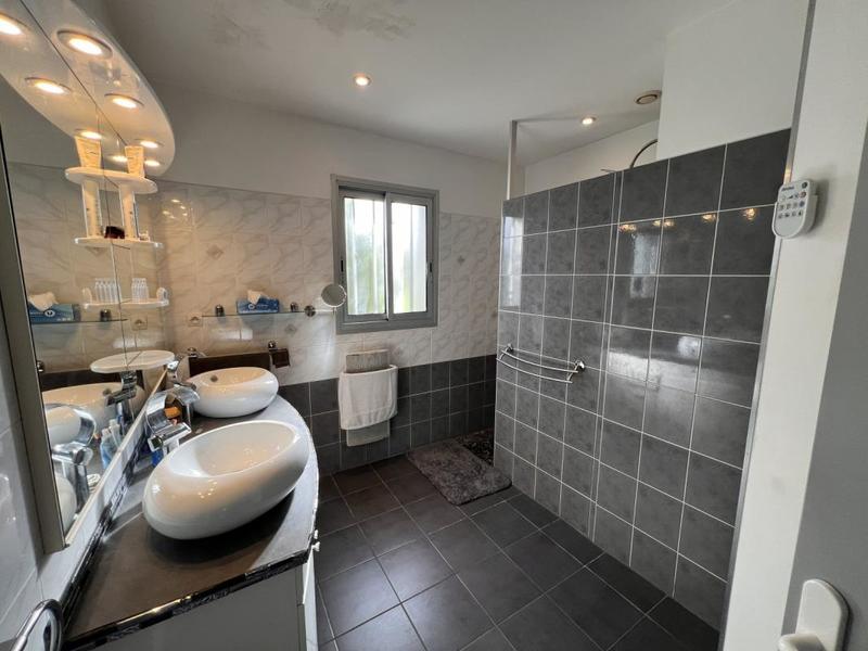 Maison - 118 m² - 4 pièces