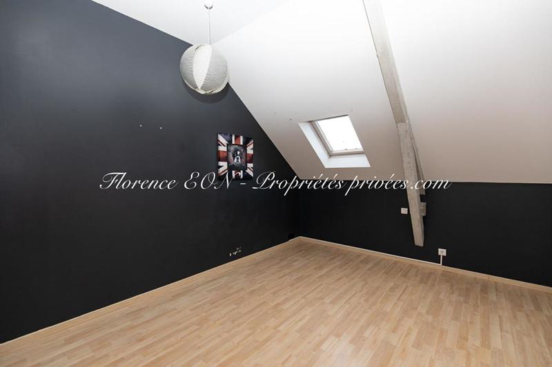 Maison - 225 m² - 7 pièces