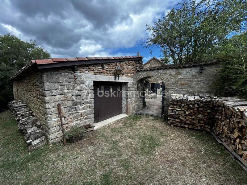 Maison en pierre - 88 m² - 4 pièces