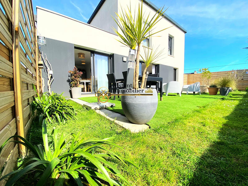 Maison - 105 m² - 5 pièces