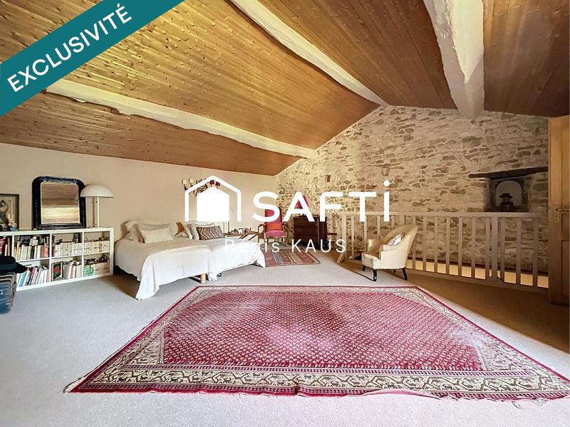 Maison - 177 m² - 6 pièces