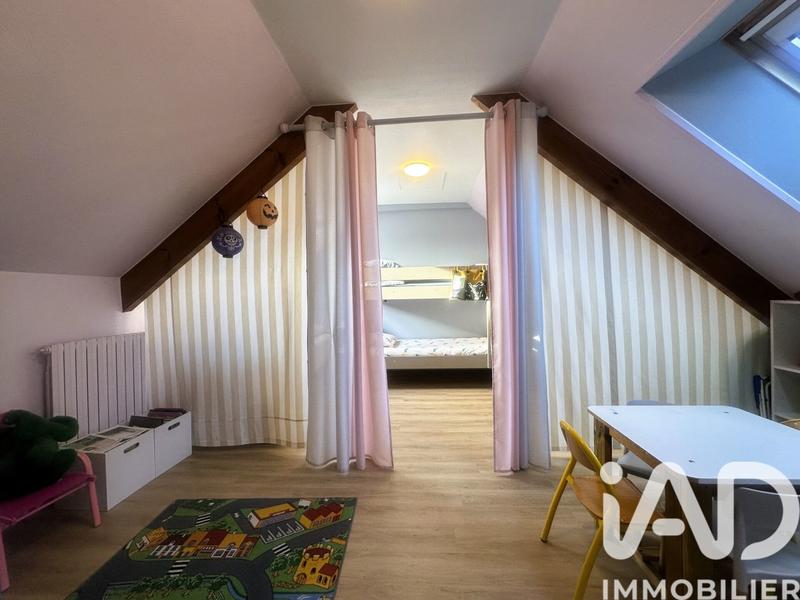 Maison - 188 m² - 7 pièces