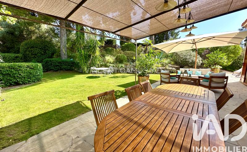 Maison - 177 m² - 7 pièces