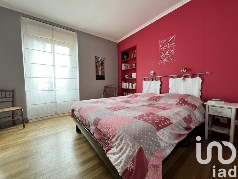 Maison - 264 m² - 11 pièces