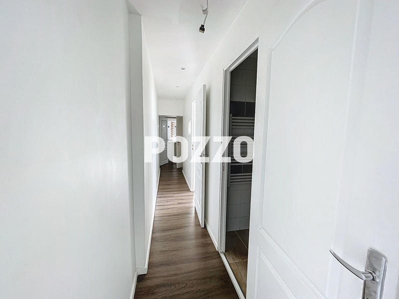 Appartement - 67 m² - 4 pièces