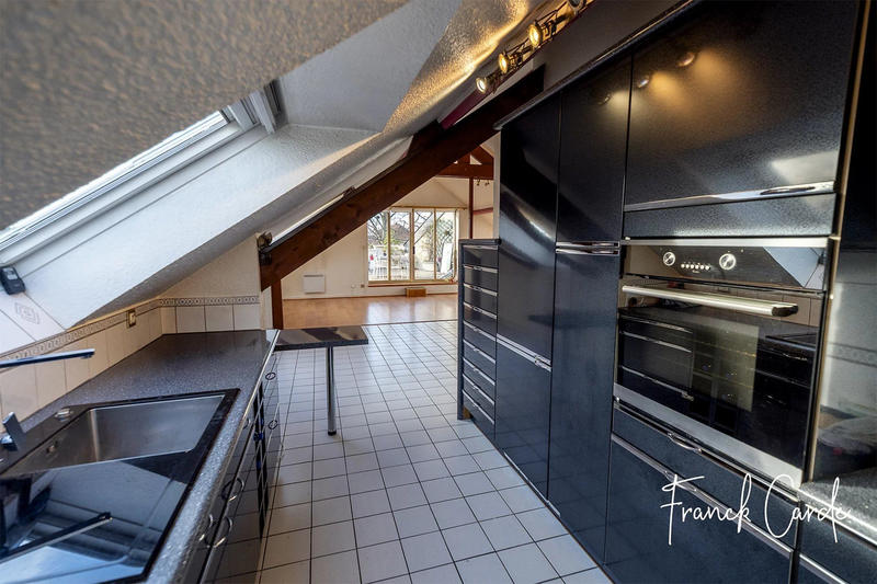 Duplex - 86 m² - 5 pièces