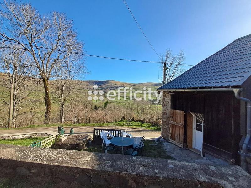 Maison - 122 m² - 6 pièces