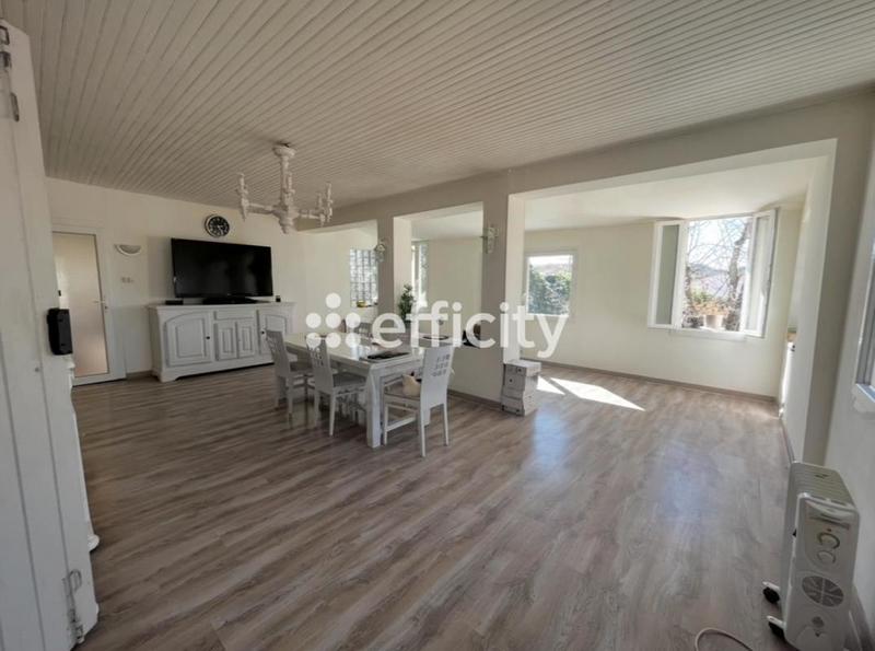 Maison - 144 m² - 5 pièces