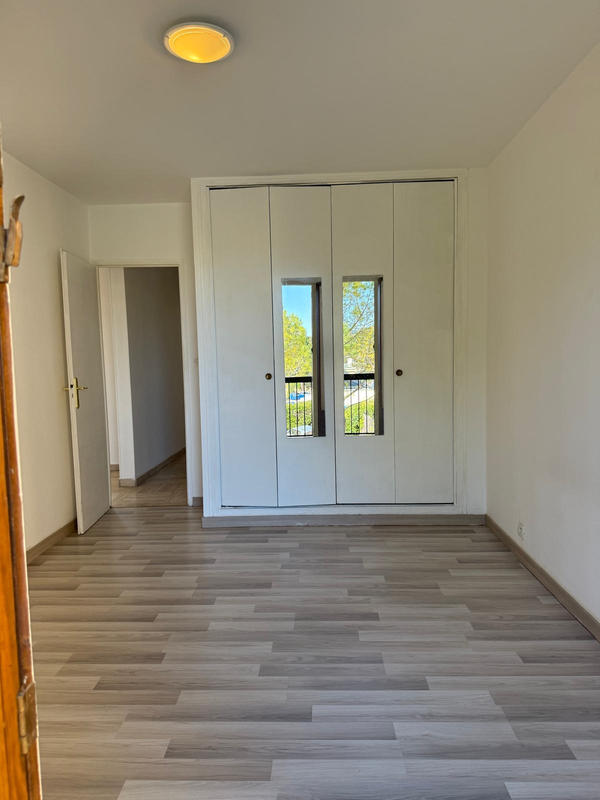 Appartement - 80 m² - 3 pièces