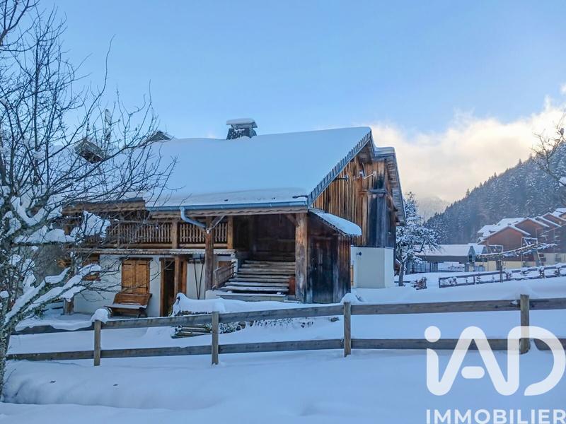 Châlet - 195 m² - 4 pièces