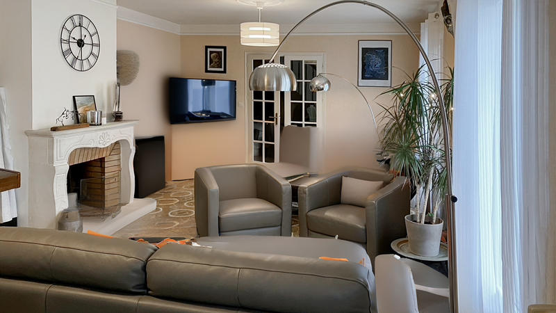 Maison - 183 m² - 6 pièces