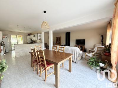 Maison - 170 m² - 7 pièces