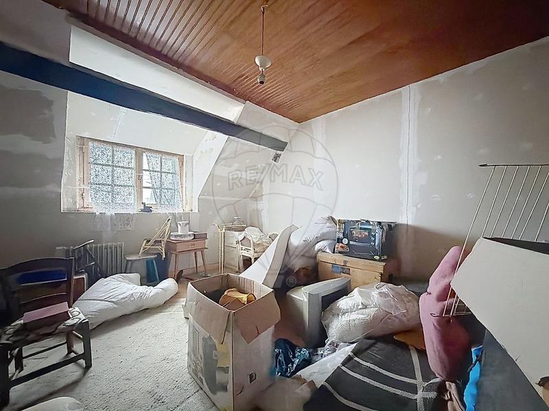 Maison - 96 m² - 4 pièces