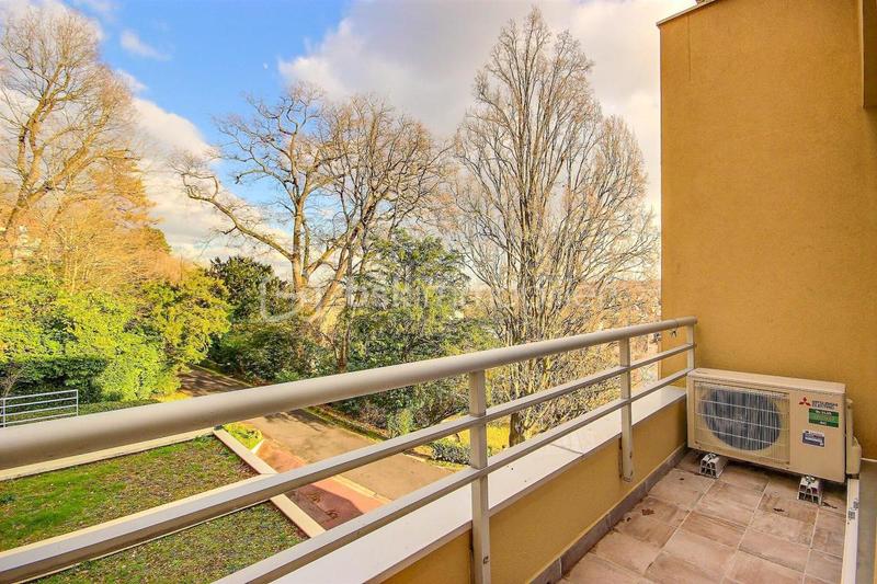 Appartement - 105 m² - 4 pièces