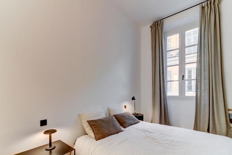 Appartement - 98 m² - 4 pièces