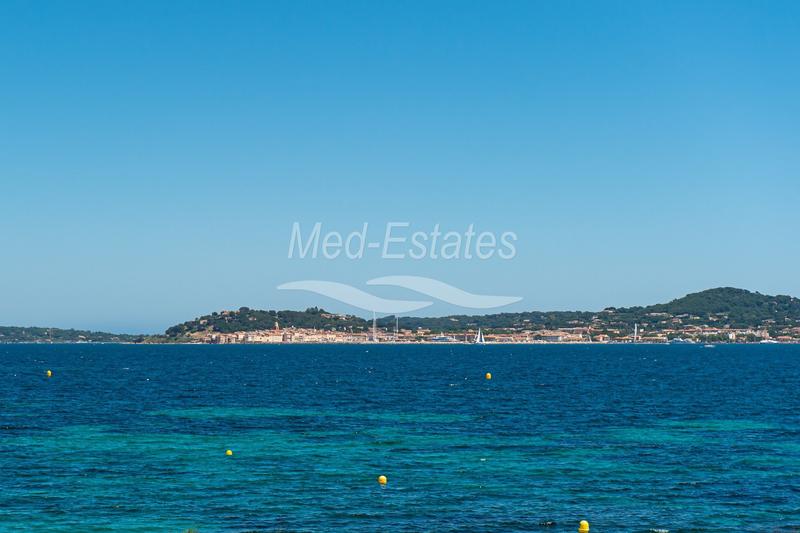 Maison - 277 m² - 7 pièces