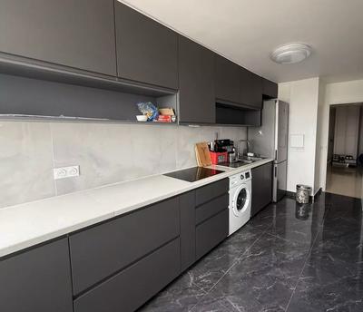 Appartement - 90 m² - 5 pièces