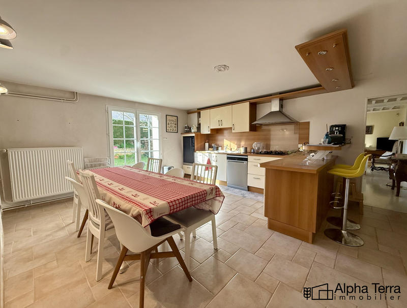 Maison ancienne - 258 m² - 9 pièces