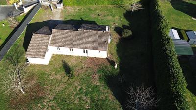 Maison - 99 m² - 4 pièces