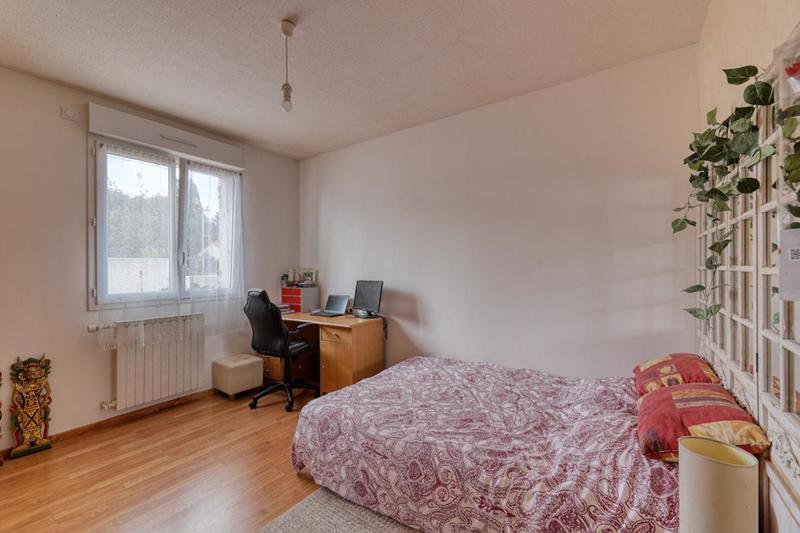 Maison - 166 m² - 6 pièces