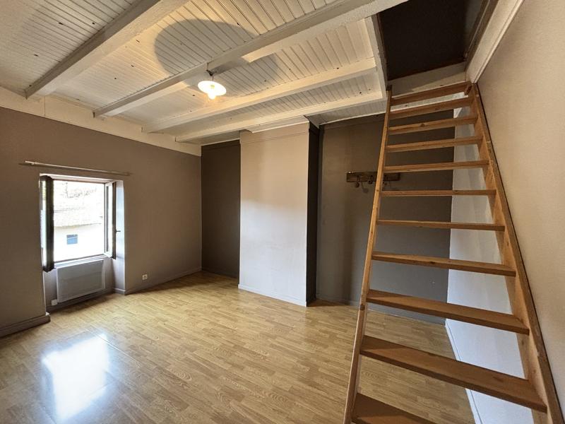 Maison ancienne - 180 m² - 7 pièces