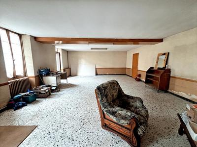 Maison - 288 m² - 8 pièces