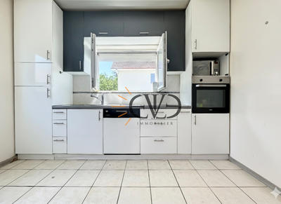 Maison - 91 m² - 6 pièces