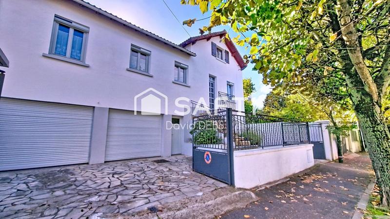 Maison - 106 m² - 6 pièces