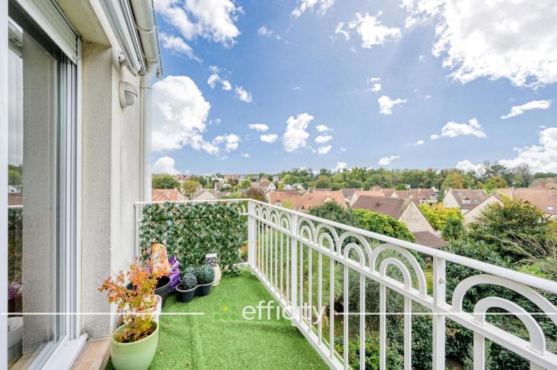 Appartement - 93 m² - 4 pièces