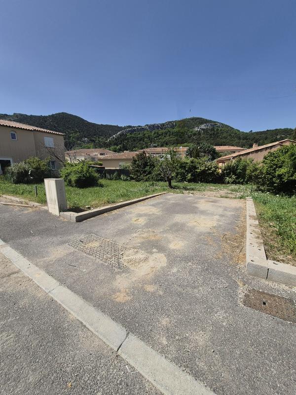 Terrain - 267 m²