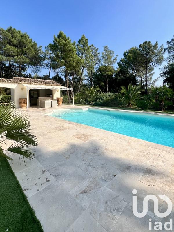 Maison - 270 m² - 8 pièces