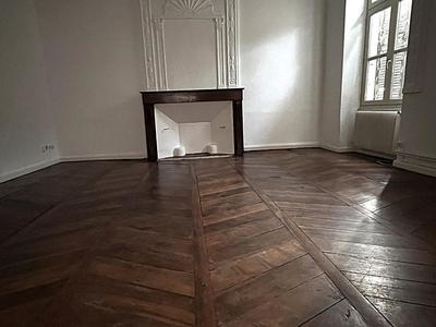 Appartement bourgeois - 115 m² - 4 pièces