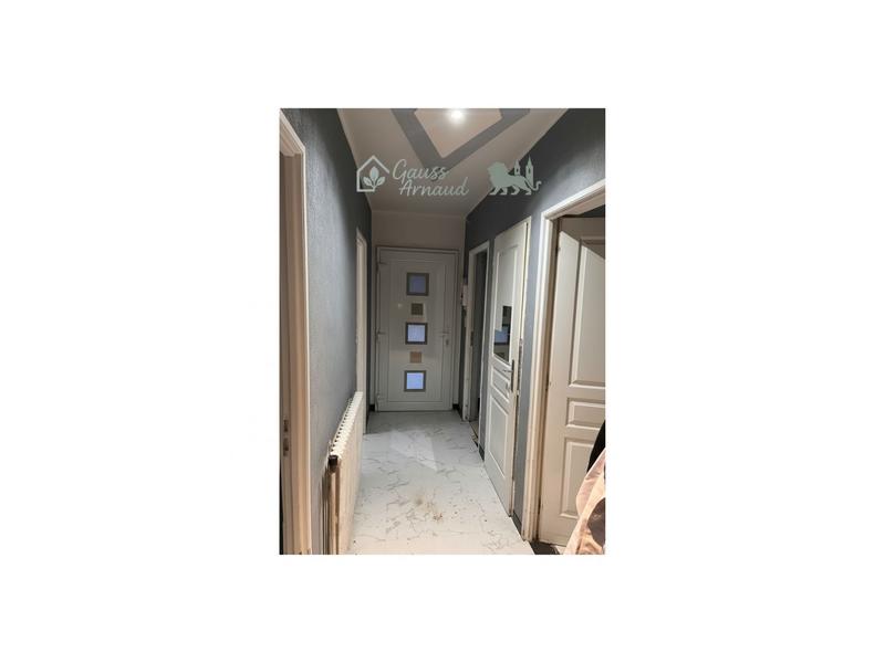 Maison ancienne - 112 m² - 8 pièces