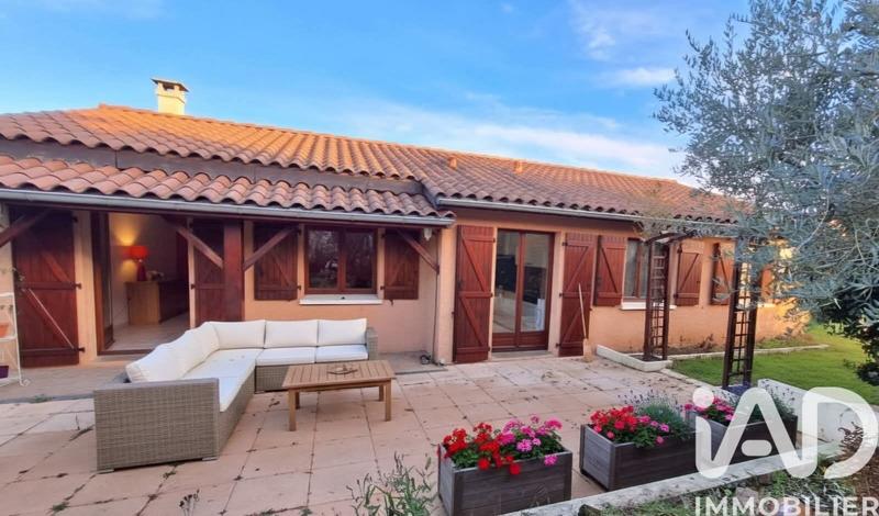 Maison - 101 m² - 5 pièces